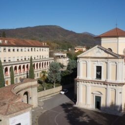 santuario madonna della neve adro